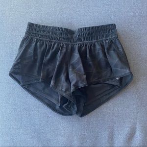 lululemon black shorts